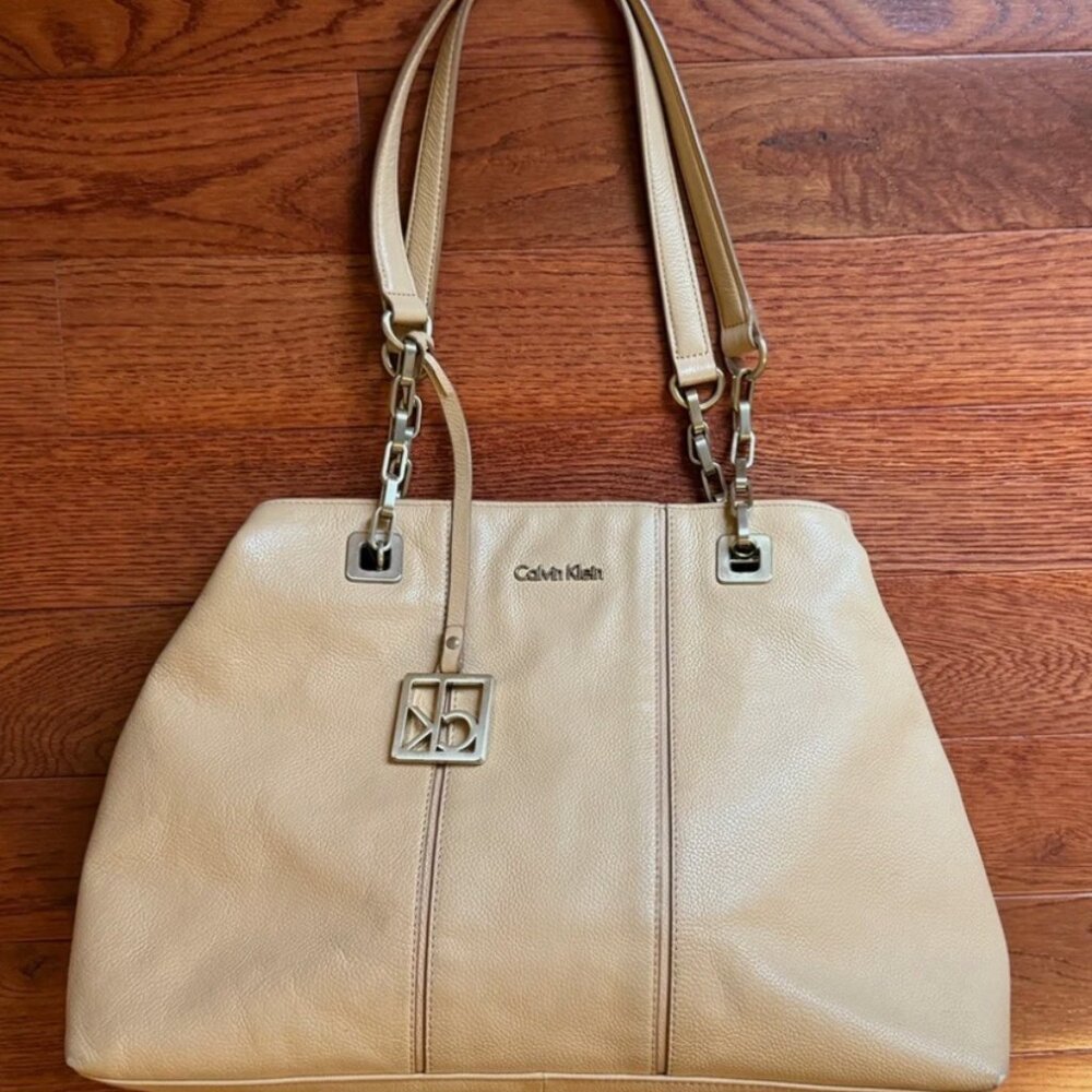 Calvin Klein Women's Handbag Great Condition, Beige, Spacious